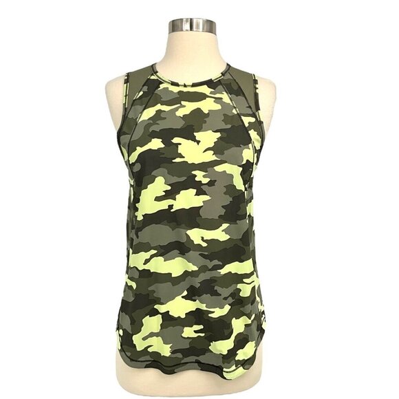 lululemon athletica Tops - Lululemon Sculpt Tank Heritage 365 Camo Crispin Green Multi Medium Olive Size 6?